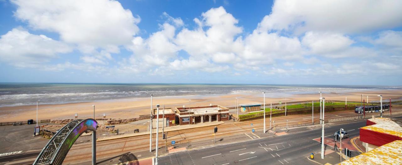 Queens Mansions: The Maisonette Blackpool Buitenkant foto